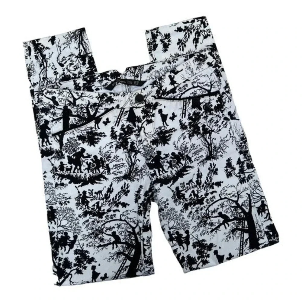 Zara Trafaluc MMXII Collection Cream Black‎ Printed Cropped Pants Stretch Size 2